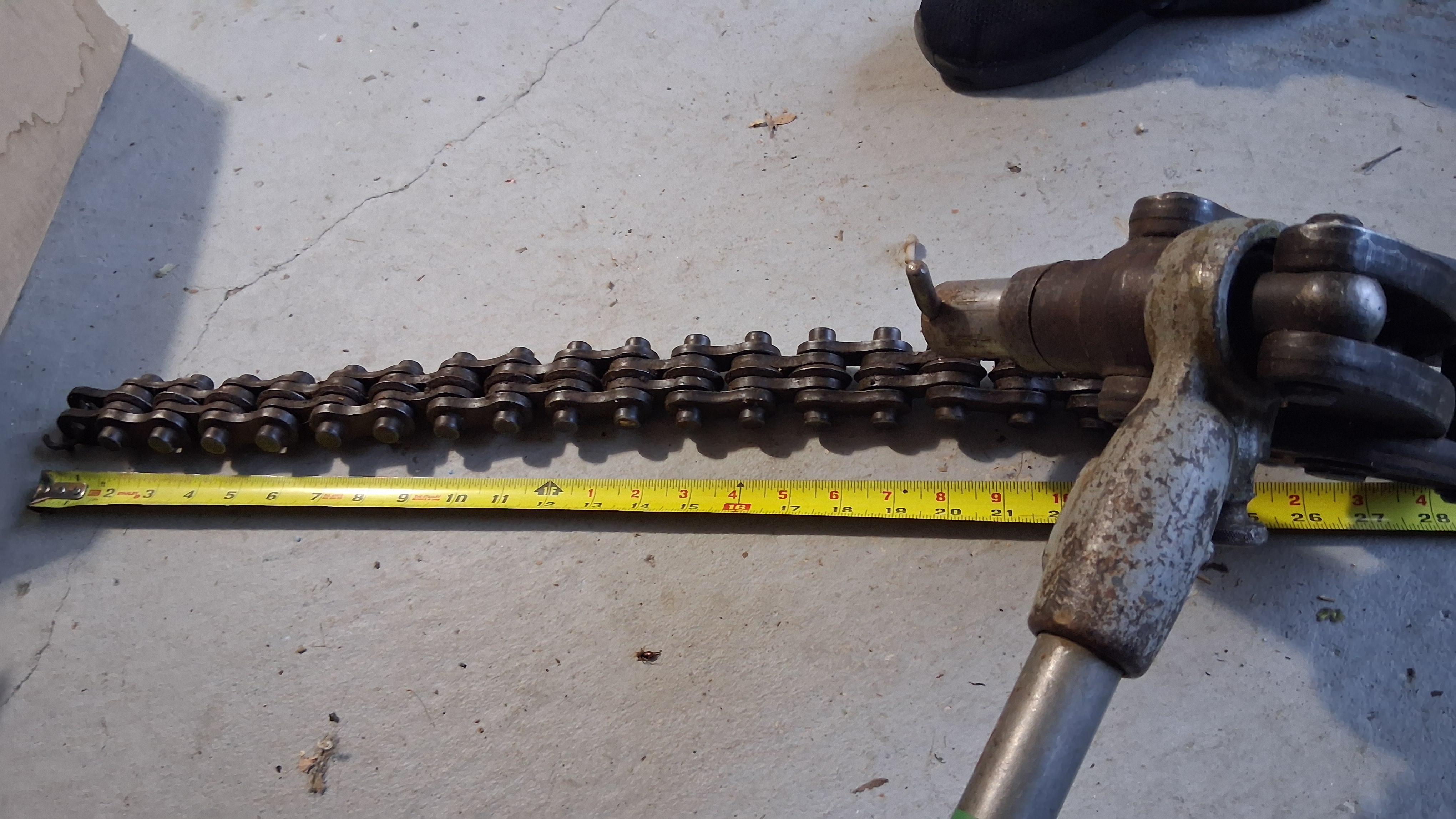 Soil Pipe Cutter, Ratchet Action with Cutter Chain, Heavy Duty, photo 3 of 3