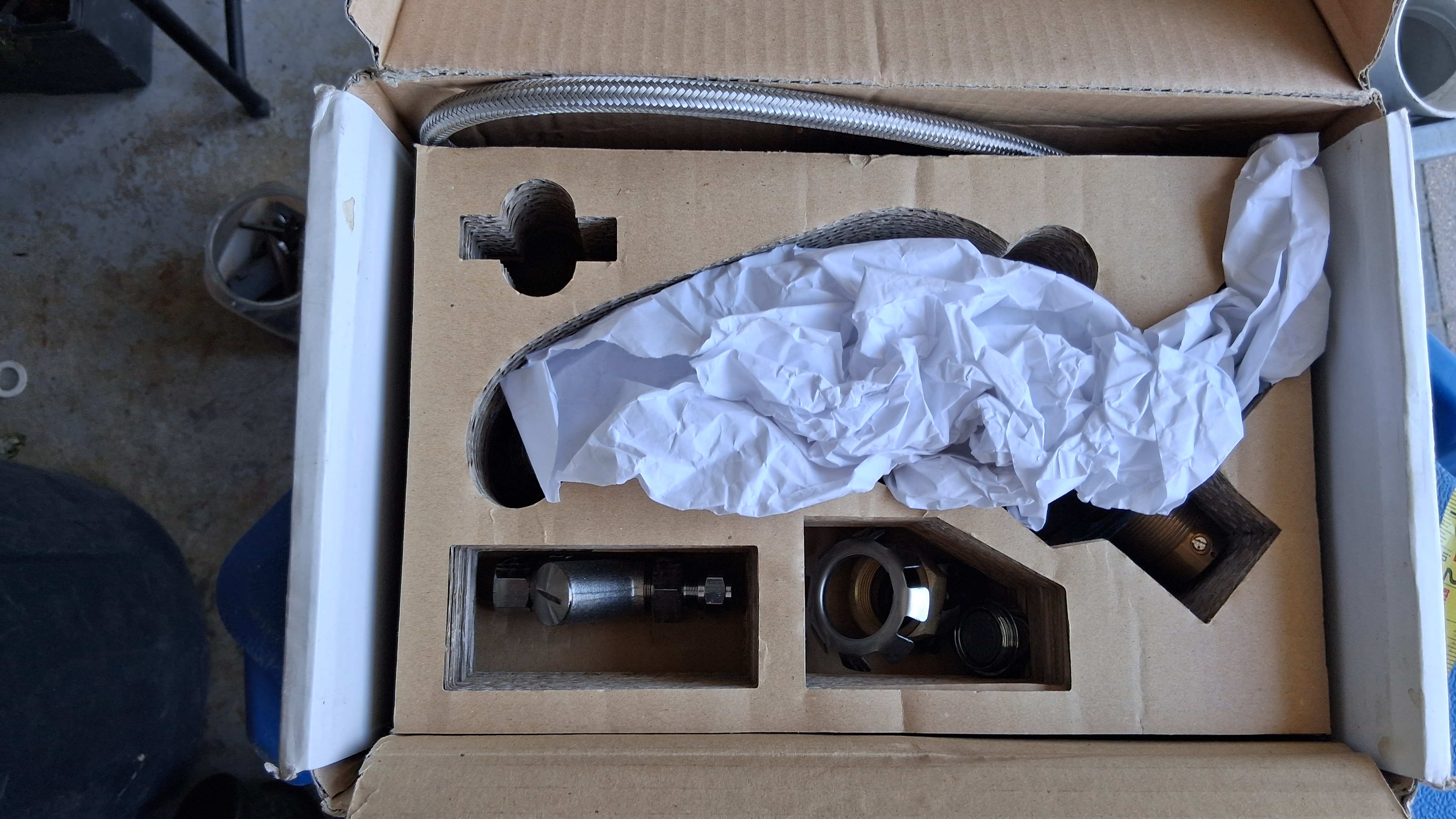 Commercial Freehand Electronic Sensor Faucet, Battery Powered, Chrome, photo 2 of 6